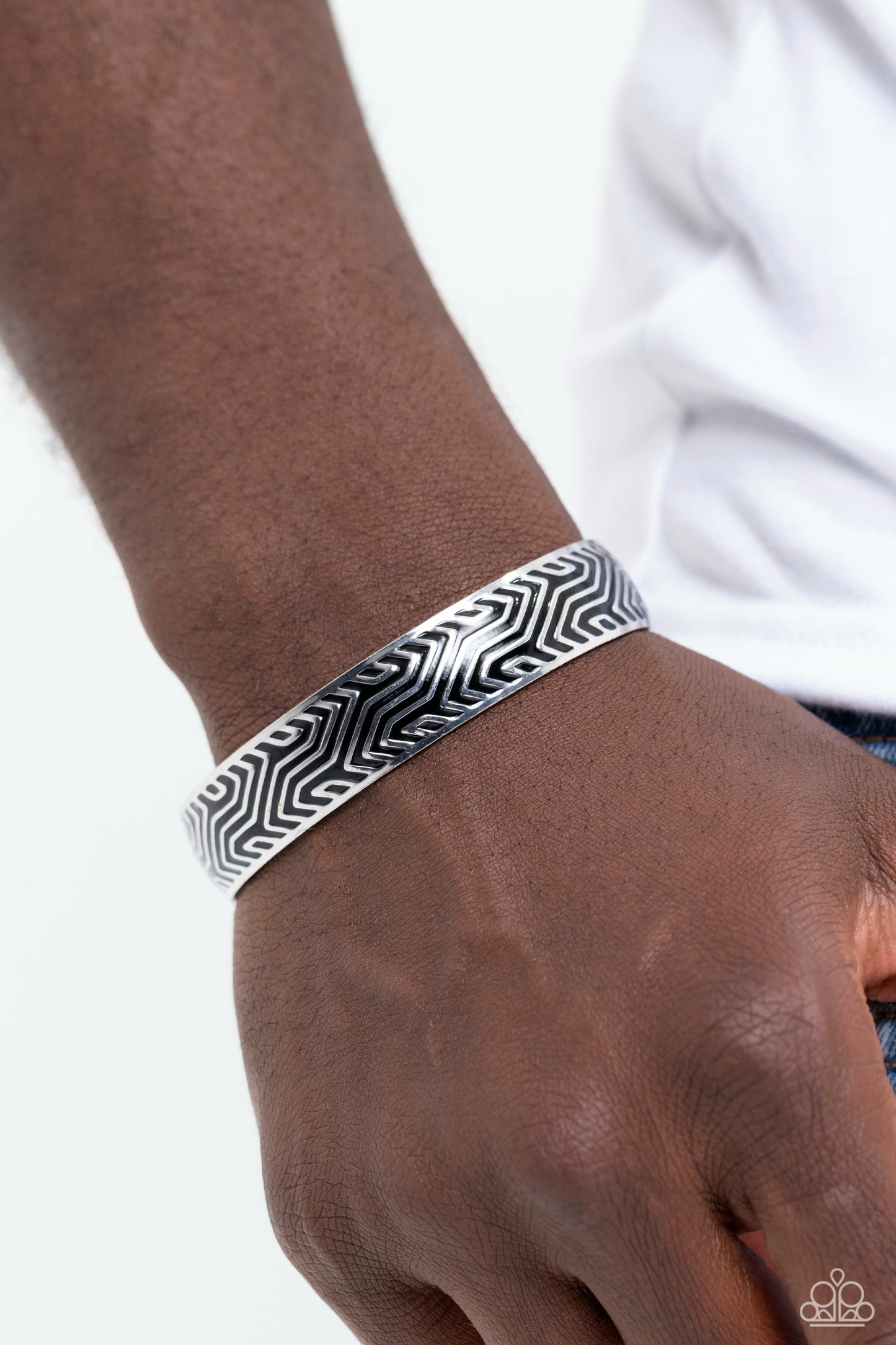 Relic Raider - Black and Silver Men's Bracelet