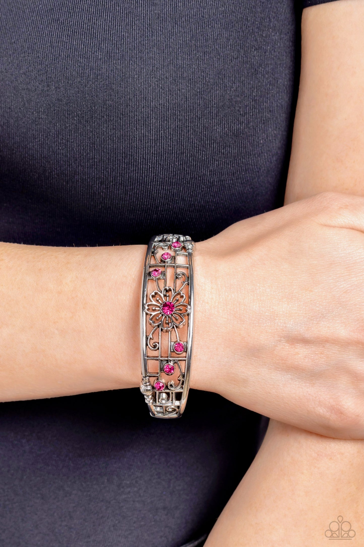 Prairie Musical - Pink Floral Bracelet