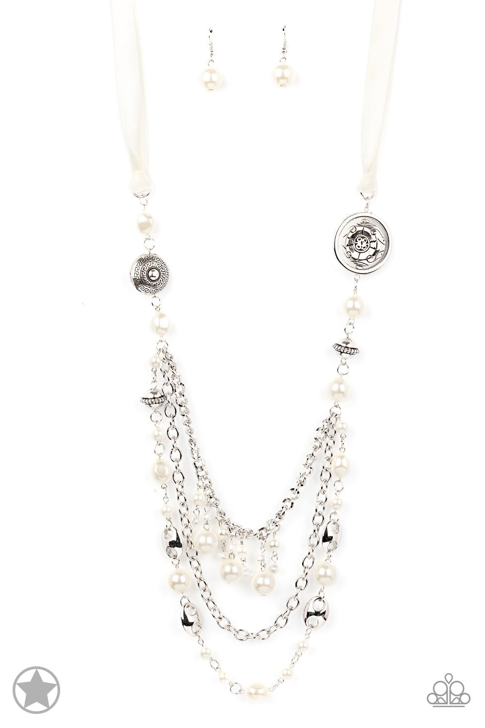 All The Trimmings - Ivory Female Necklace