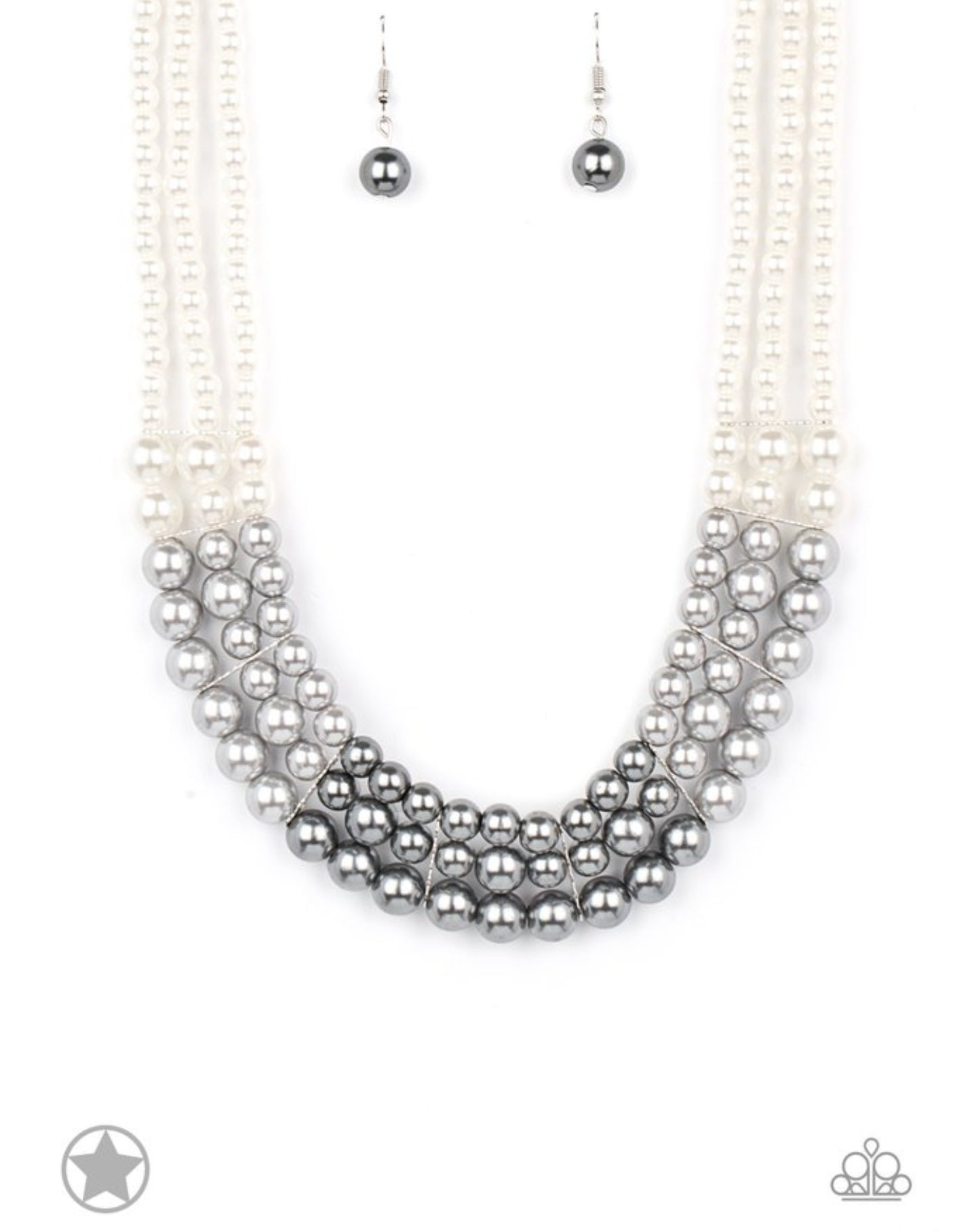 Lady In Waiting Female Necklace