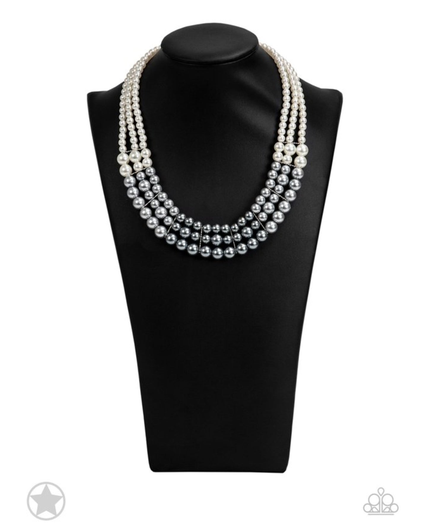 Lady In Waiting Female Necklace