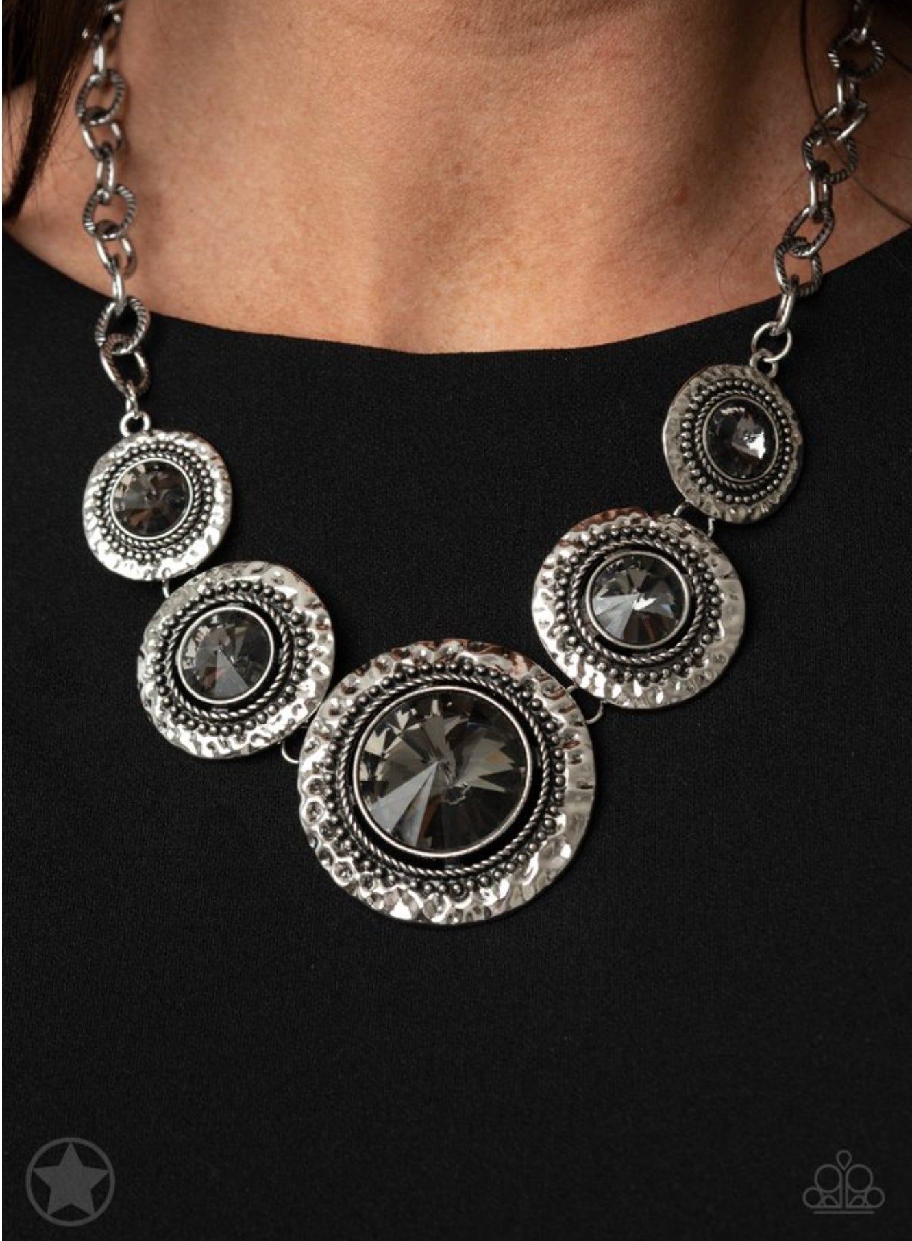 Global Glamour Black Necklace