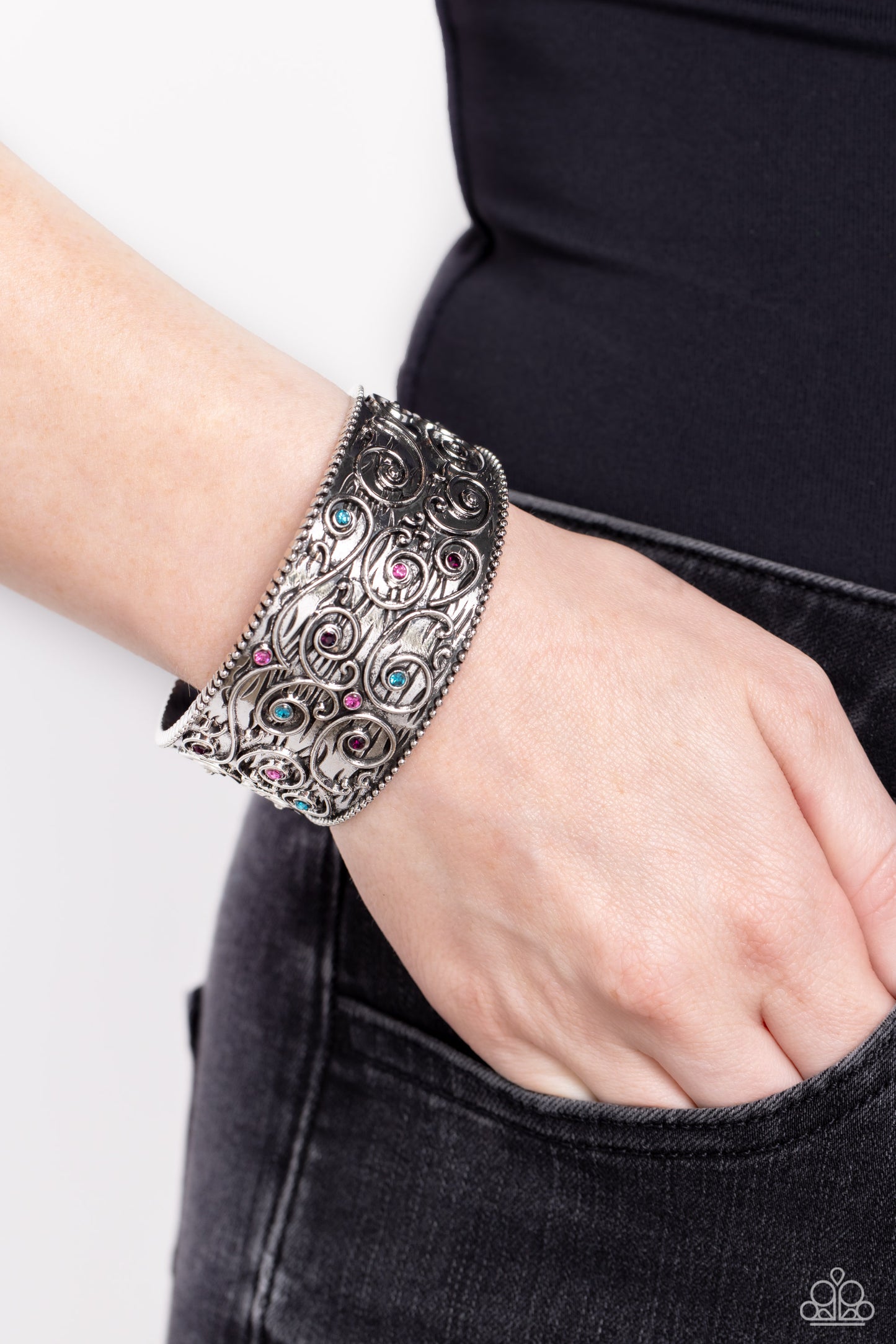 Billowy Beam - Multi Rhinestone Bracelet