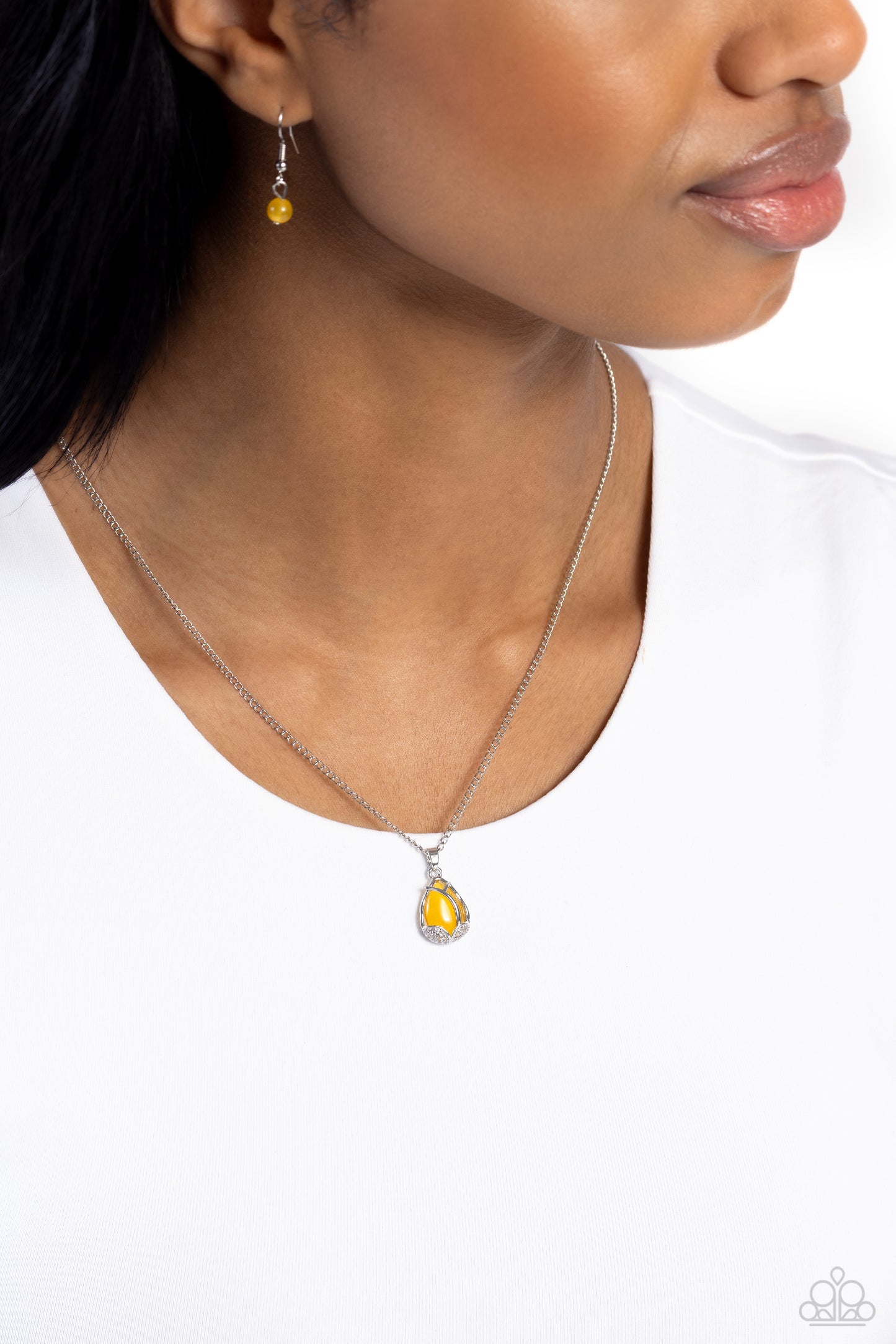 Top-Notch Trinket - Yellow Female Necklace