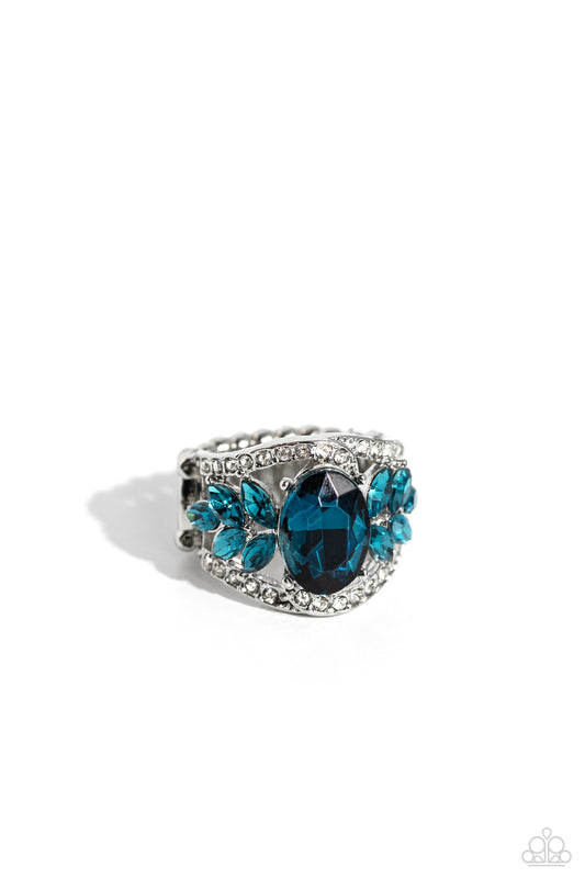 Cosmic Clique - Blue Rhinestone Oval Ring