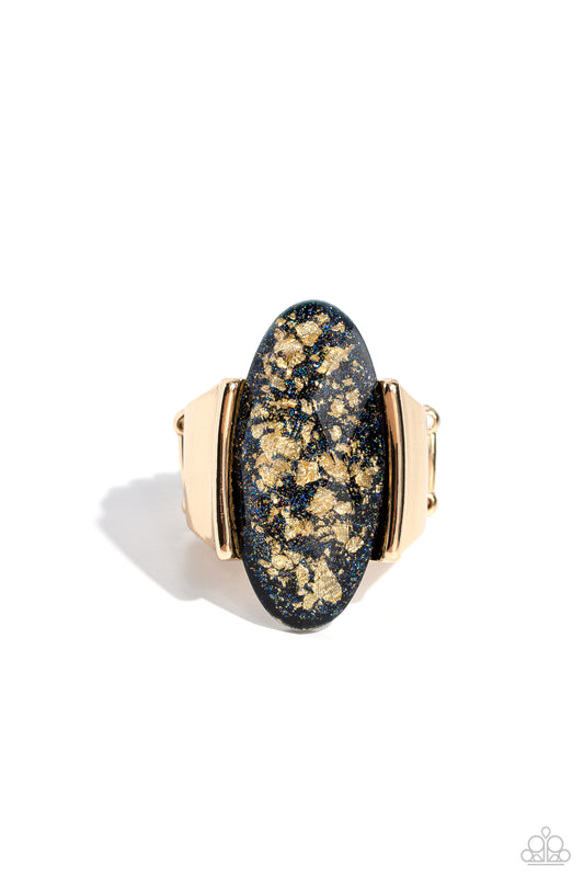 Shimmery Sovereign - Black Elongated Ring