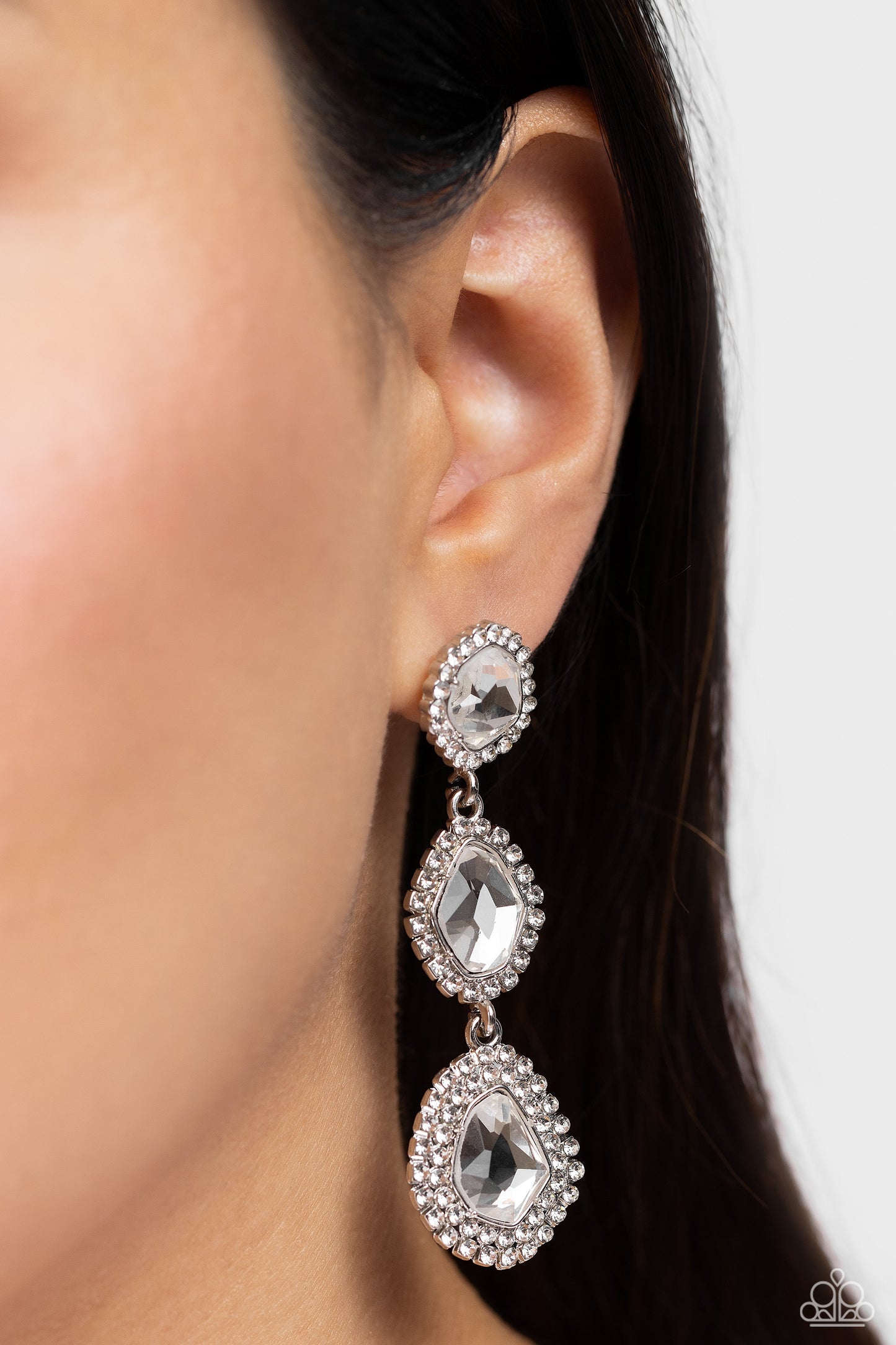 Prove Your ROYALTY - White Rhinestone Earrings