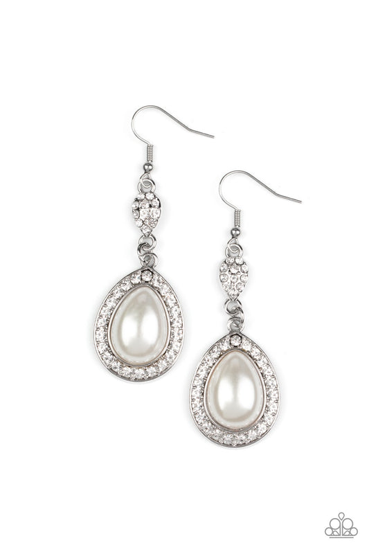 Elite Elegance - White Female Earrings
