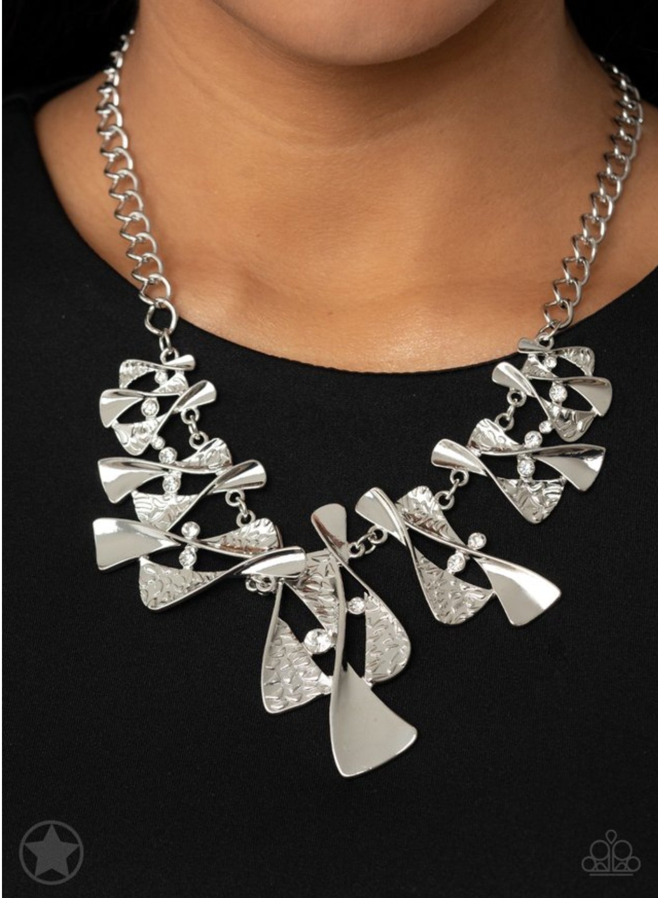 The Sands of Time - Silver Female Necklace