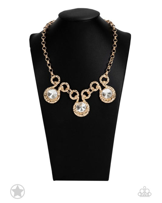 Hypnotized - Gold Female Necklace